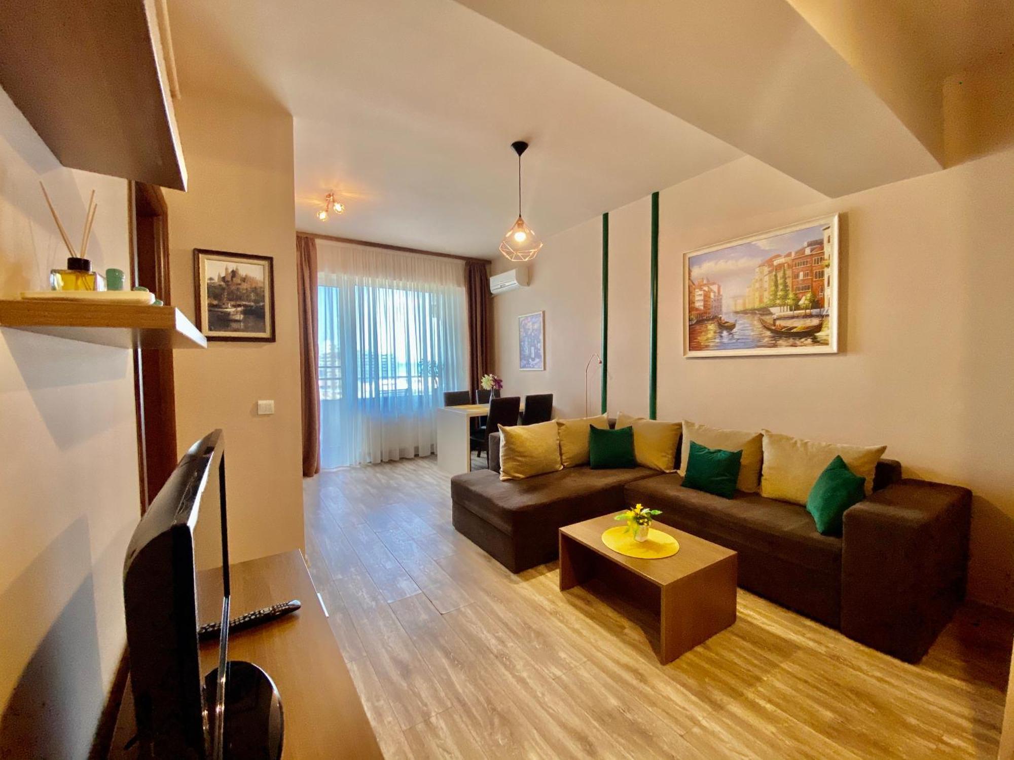 Summerland Mamaia View Extérieur photo