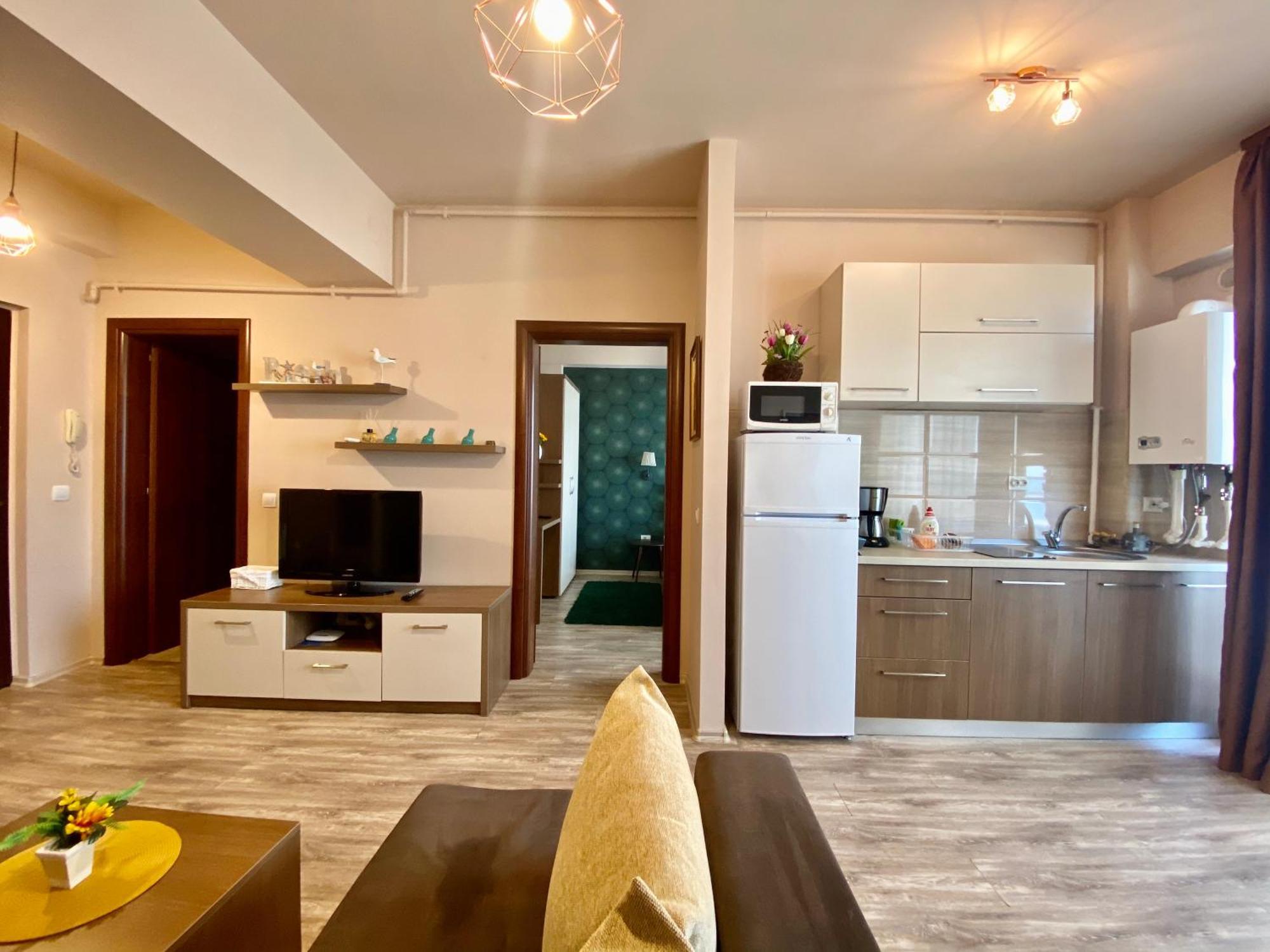 Summerland Mamaia View Extérieur photo