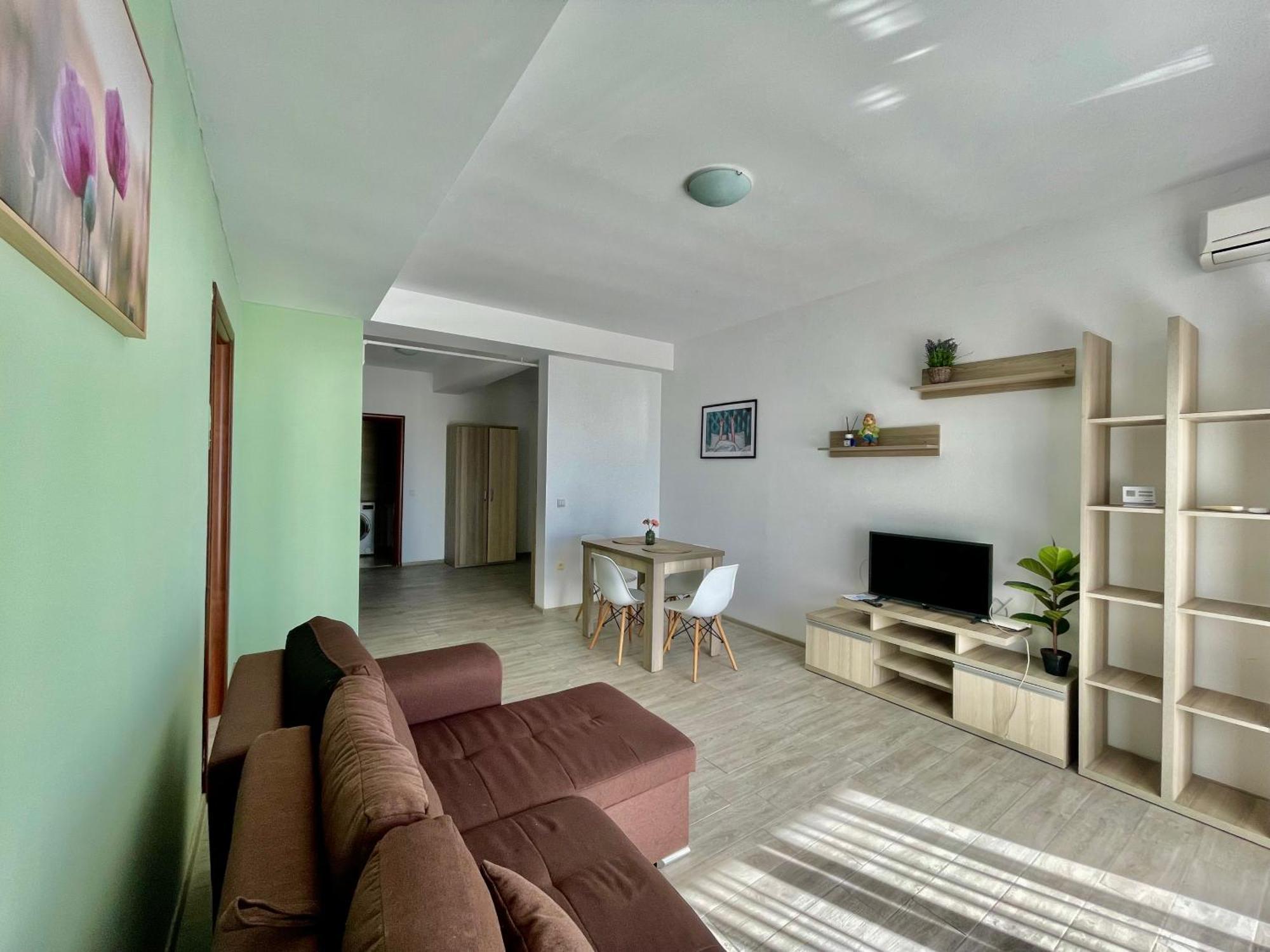 Summerland Mamaia View Extérieur photo